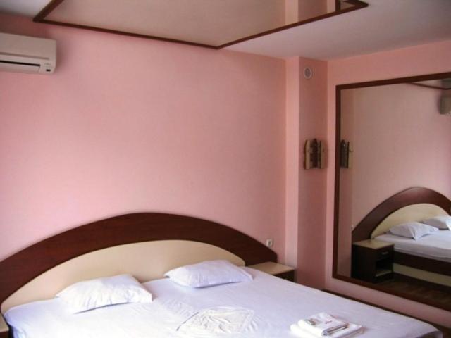 Hotel Nakra Radnevo Esterno foto