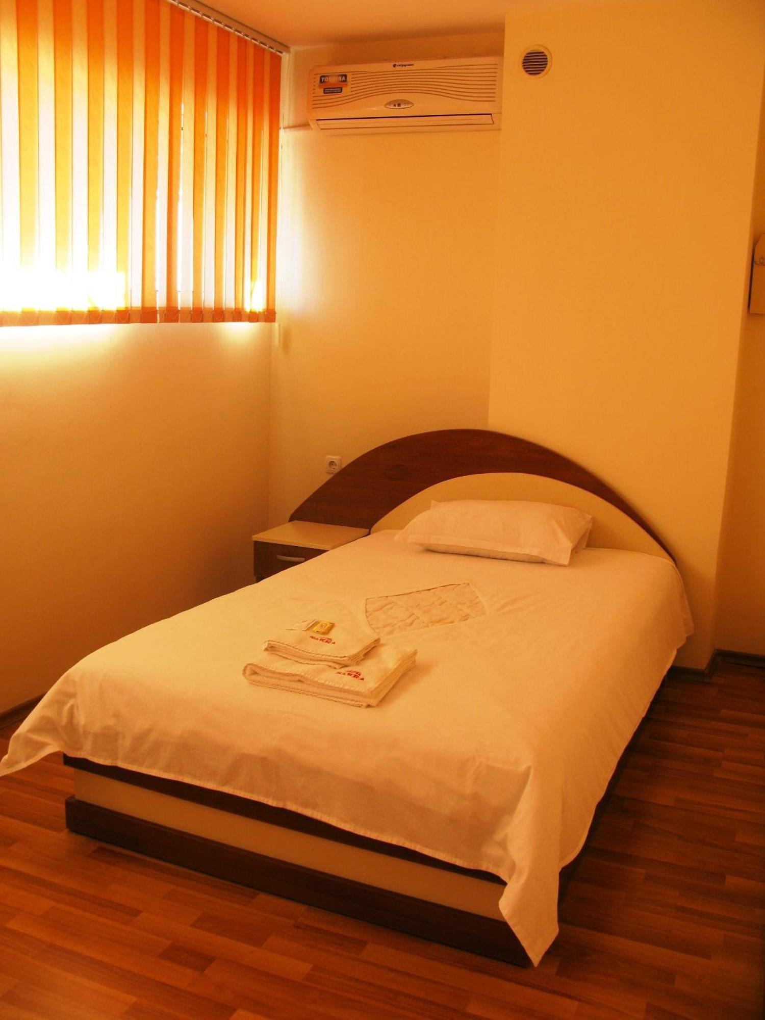 Hotel Nakra Radnevo Esterno foto